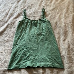 Green tank M